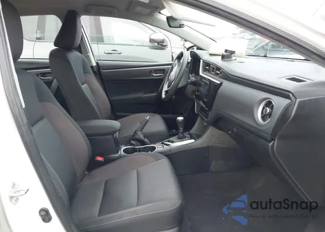 2018 Toyota Corolla Le z USA, uszkodzony, nr VIN 2T1BURHEXJC104973